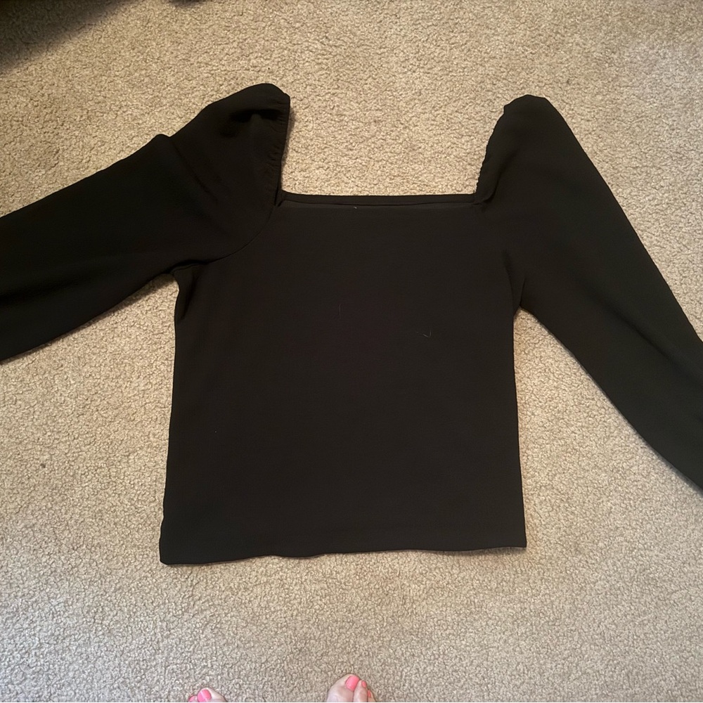 Black Square Neck Long Sleeve Top